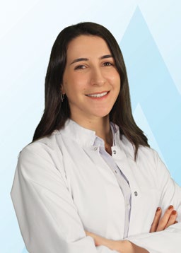 Ezgi Hazal Çelik — Acıbadem Bakırköy Hastanesi Beslenme ve Diyet Uzmanı