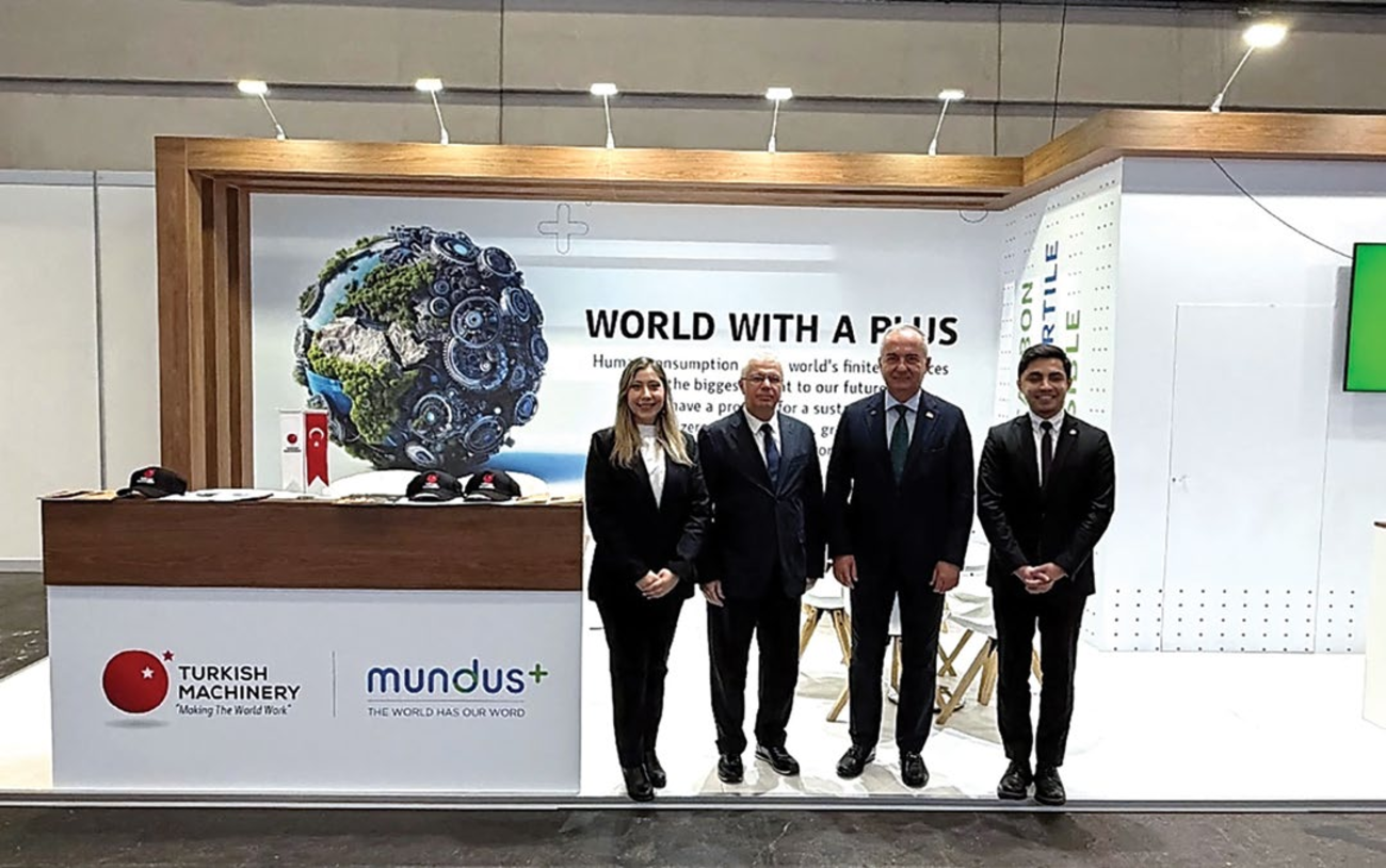 Türkiye'nin Makinecileri standı - World With A Plus / mundus+