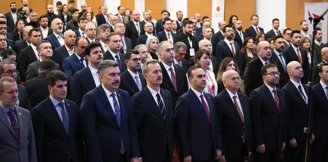 21'inci KOBİ Zirvesi - katılımcılar ve protokol salonu