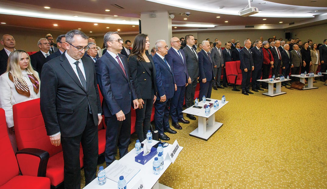 MAİB Olağan Genel Kurulu açılışında saygı duruşu