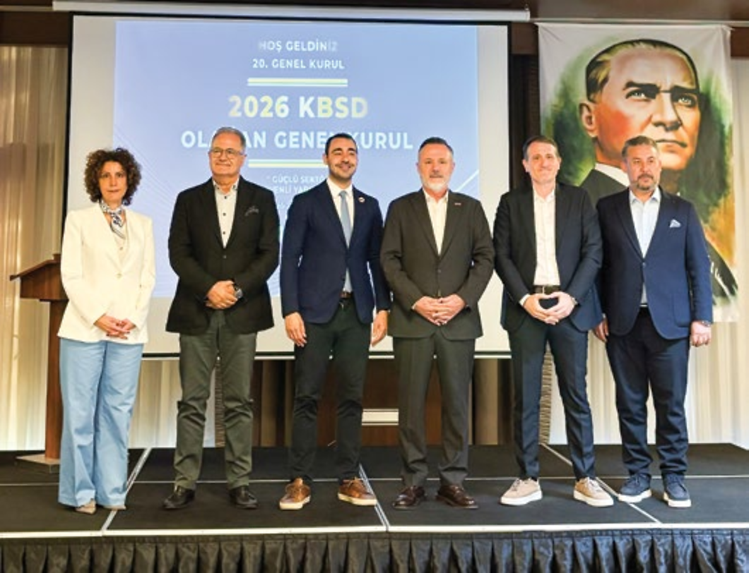 KBSD 20. Olağan Genel Kurul - 2026 KBSD Olağan Genel Kurul sahnesinde yeni dönem yönetim kurulu üyeleri