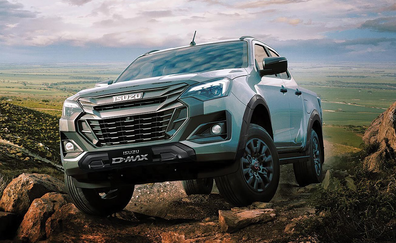 Yeni Isuzu D-Max pick-up, kayalık arazide çeyrek önden görünüm